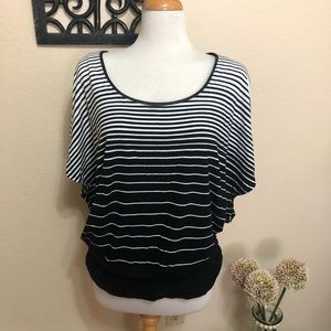 White House Black Market Top WHBM XL